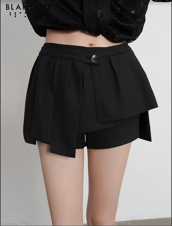 shorts with detachable panel